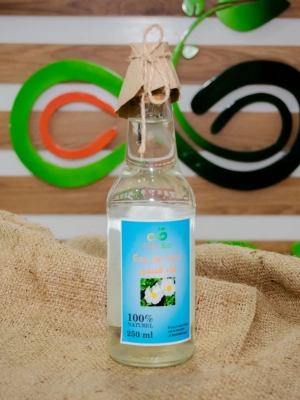 Eau d'églantine