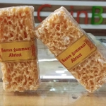 Savon gommant abricot