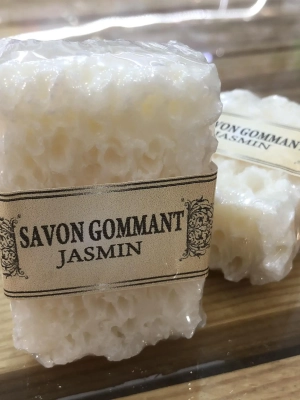 Savon gommant jasmin