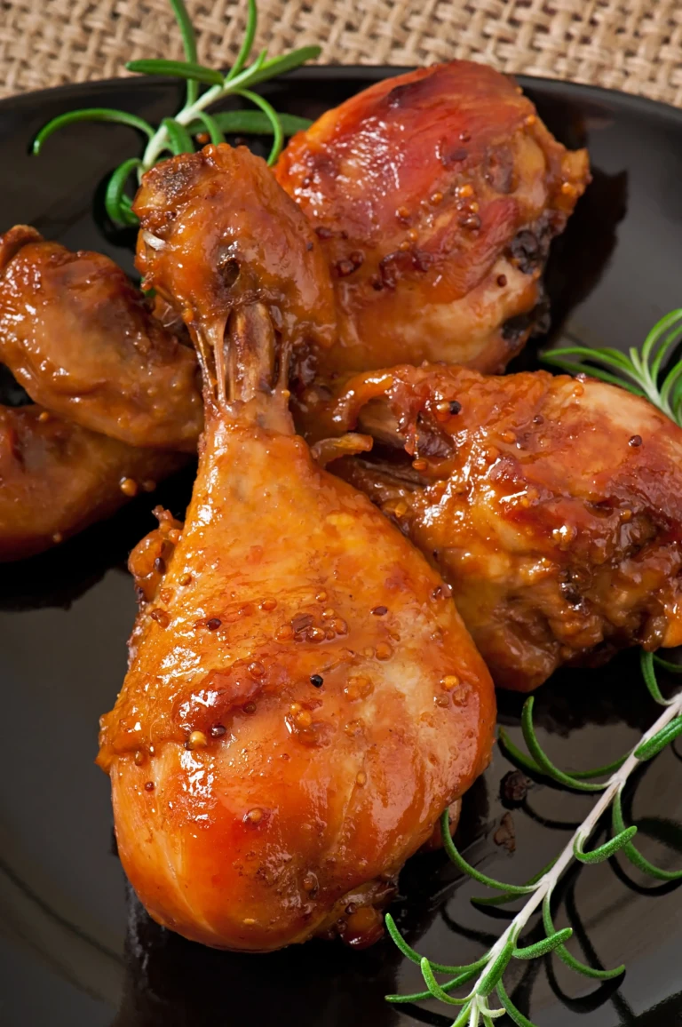 Poulet-au-four-dans-une-marinade-au-miel-et-a-la-moutarde
